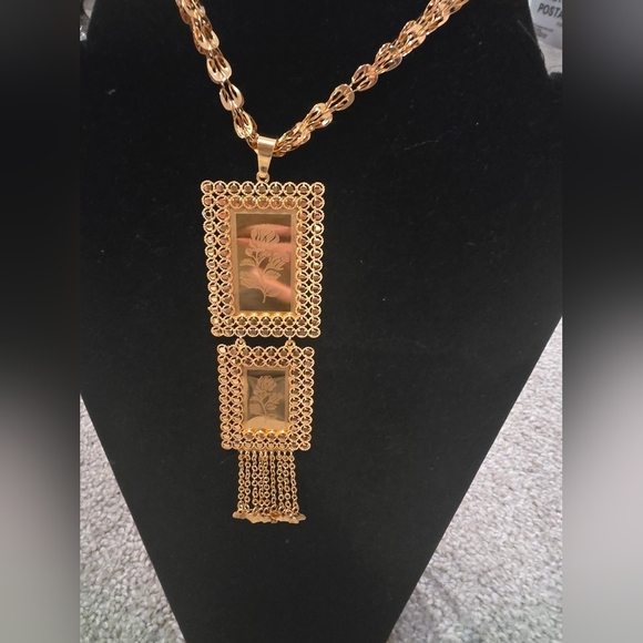 24kgp Dubai Jewelry Elegant Gold Necklace with Intricate Design - Picture 2 of 10